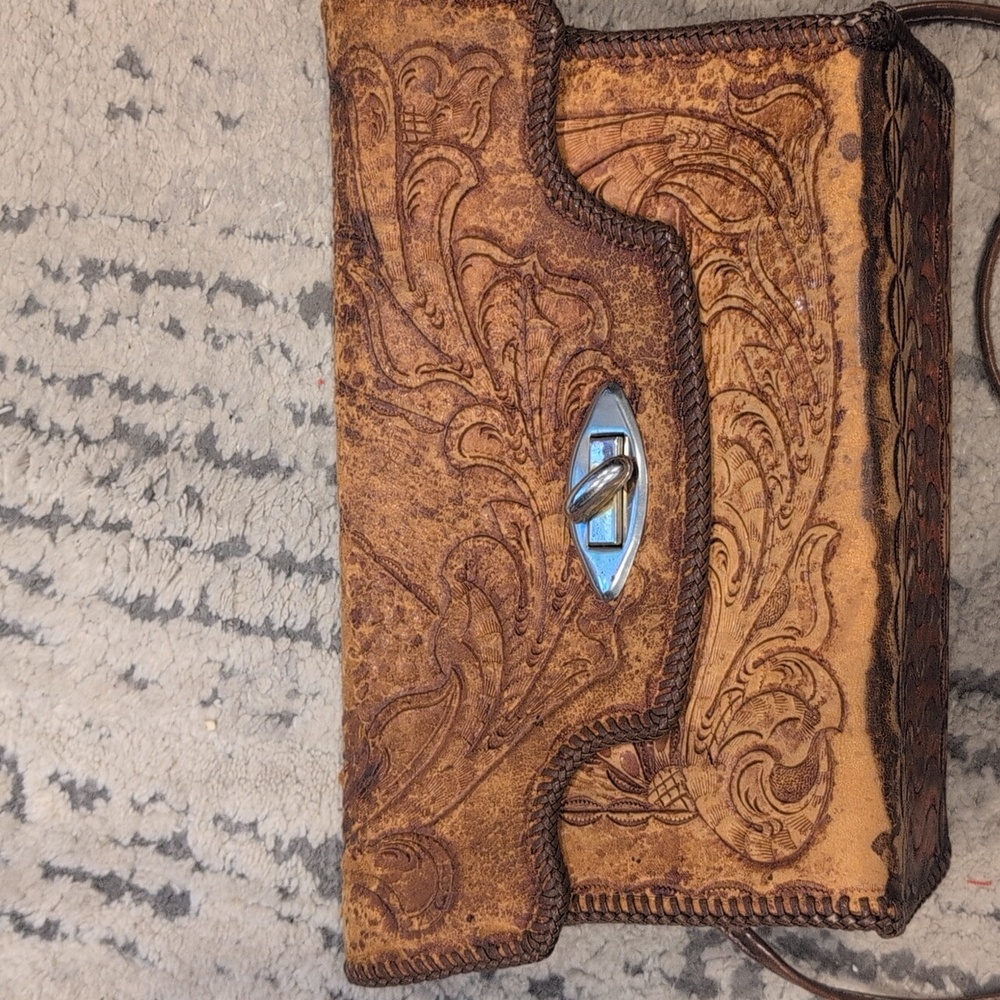 Vintage Tooled Leather Purse